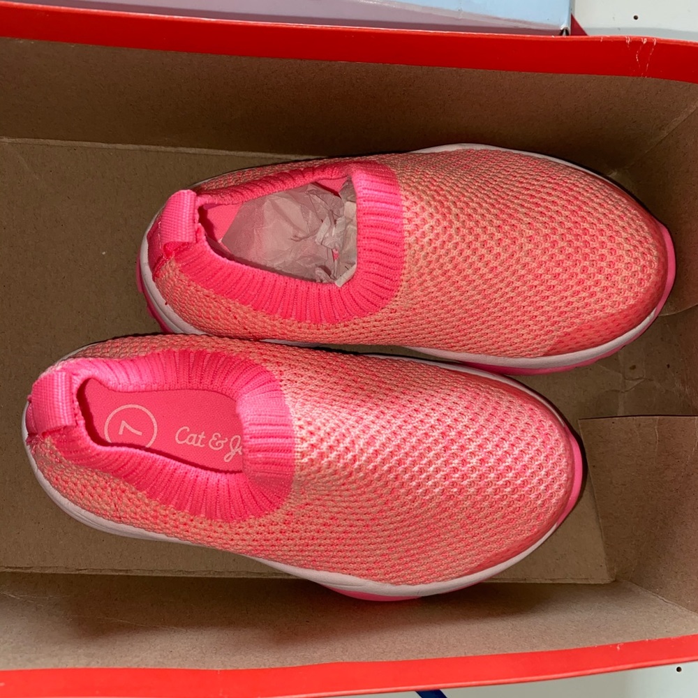 New! Cat & Jack Toddler Girls’ Sneakers